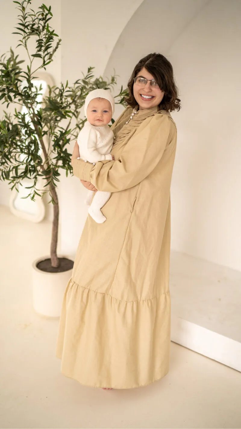 Calado Three Piece Knitted Outfit for Newborns – 100% Organic Cotton (Available in 5 Colors)