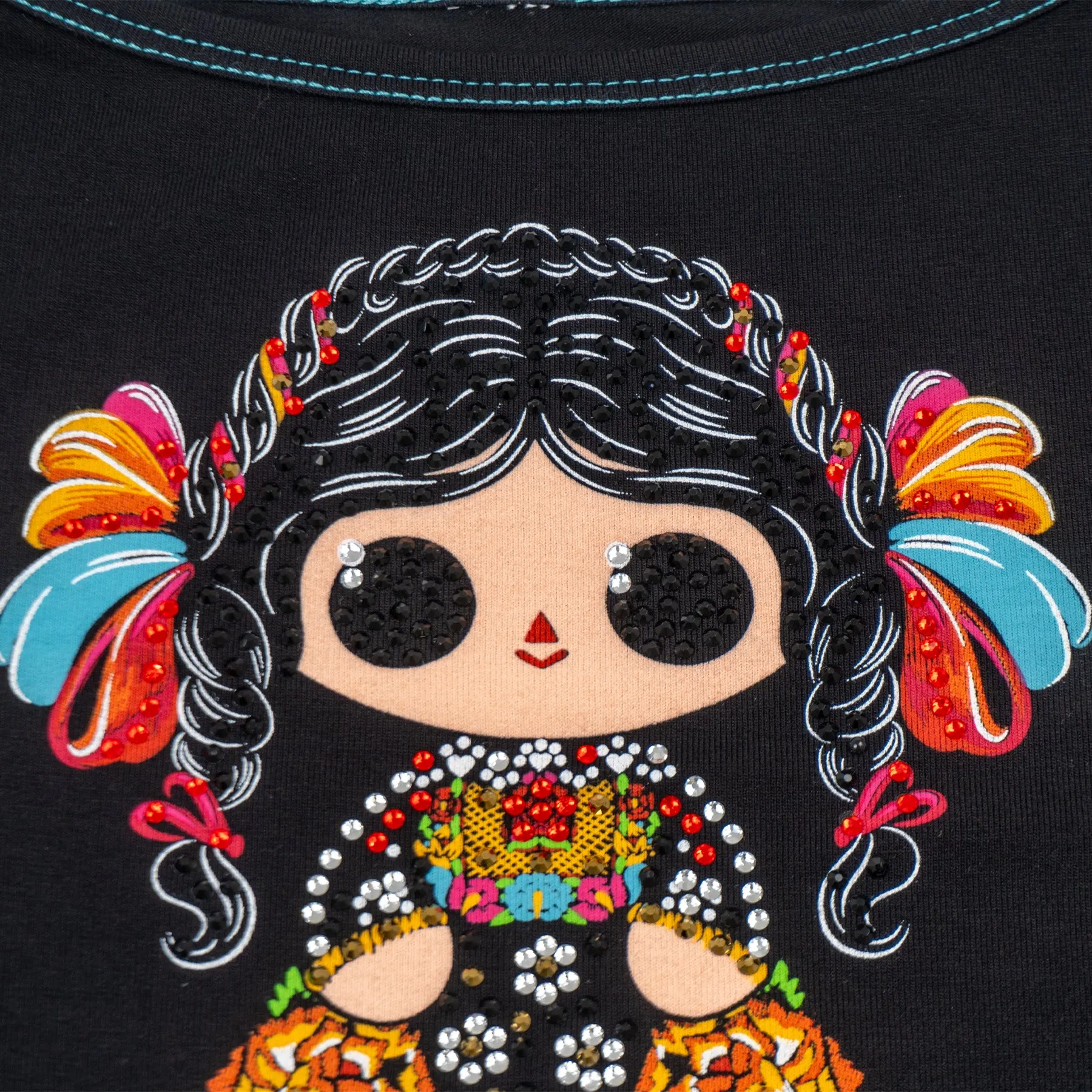 Playera estampada con aplicación de pedrería para niña - Modelo PETROVSKI