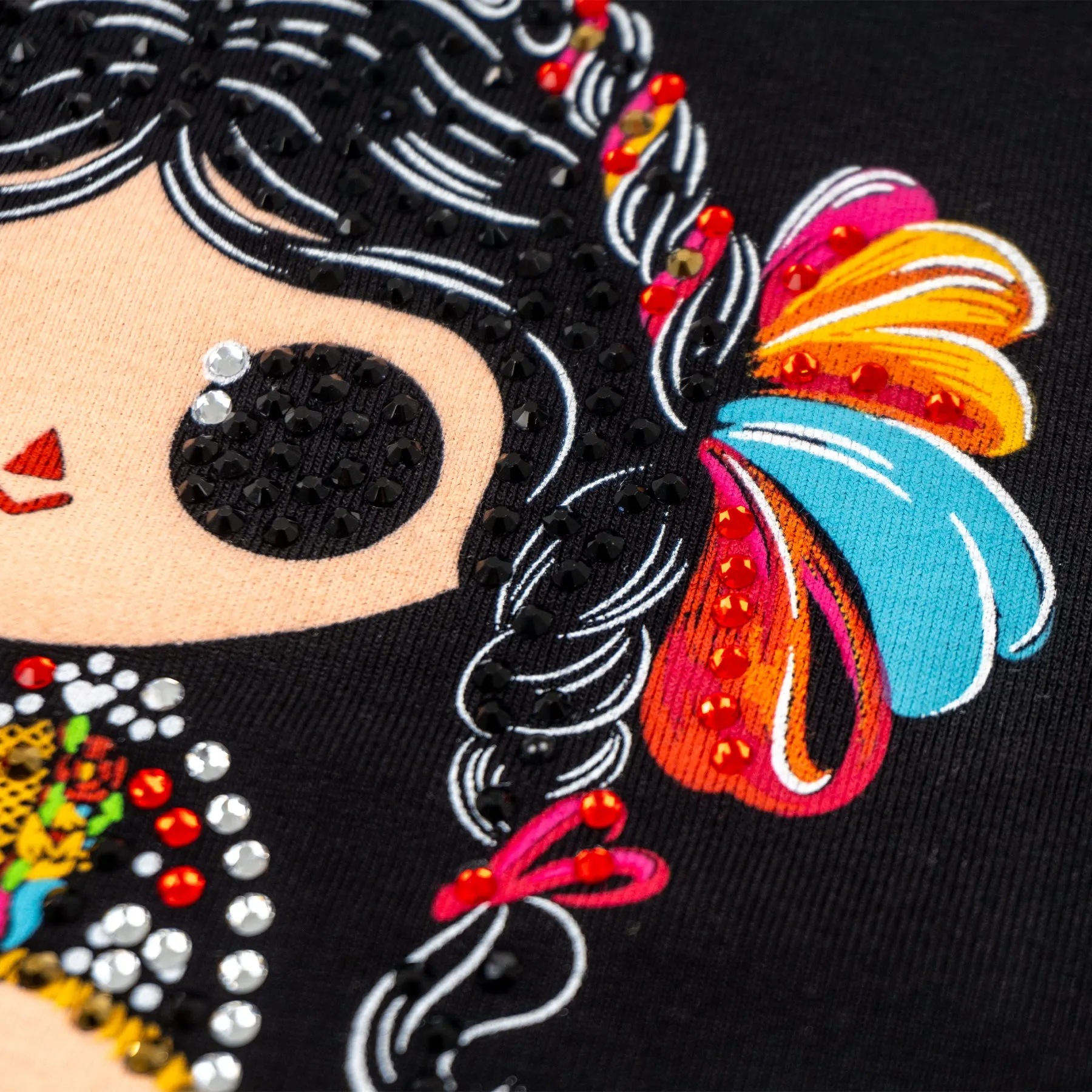 Playera estampada con aplicación de pedrería para niña - Modelo PETROVSKI